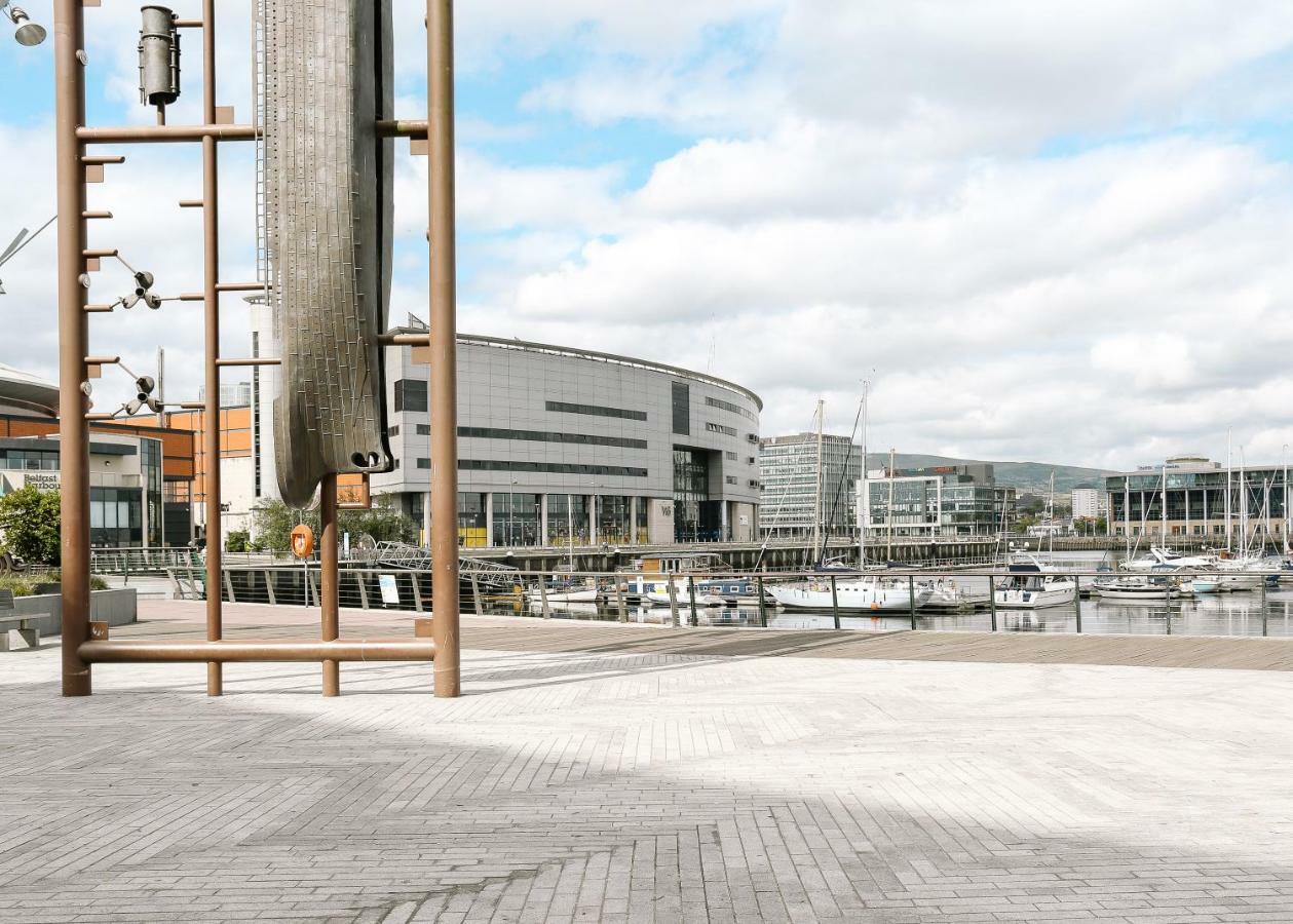 Luxury Apartment Marina Views At Titanic Quarter Belfast Exteriér fotografie